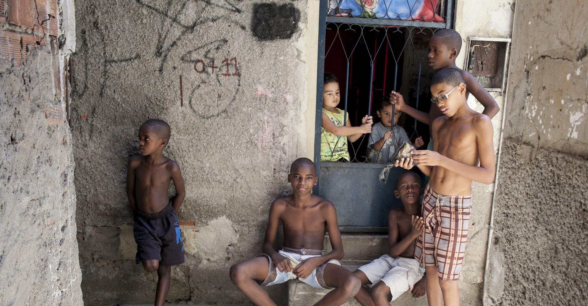 brasile povertà, aiutare i bambini
